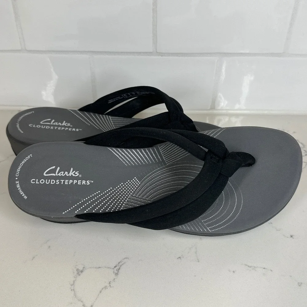 Clarks Sandals Womens 39 Size 8 CloudSteppers Arla Kaylie Wedge Heeled Sandals